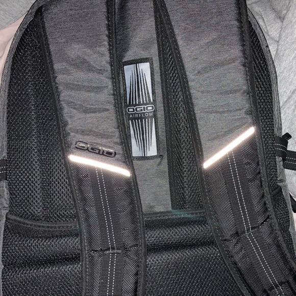 Backpack - Picture 7 of 7